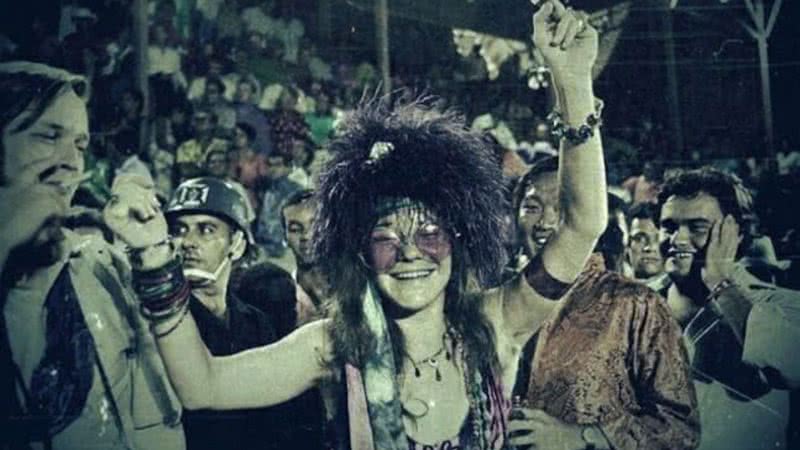 Janis Joplin curtindo o Carnaval do Rio de Janeiro - Crédito: Reprodução