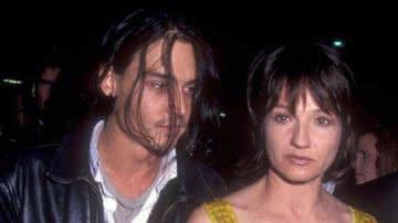 Ex de Johnny Depp diz que ator a drogou antes do sexo - Reprodução