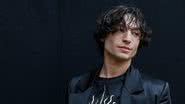 Ezra Miller tem complexo de Jesus Cristo e altar para si mesmo - Getty Images