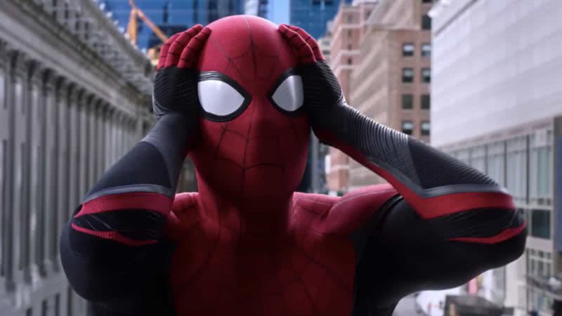 Cena de "Homem-Aranha: Sem Volta Para Casa" com Tom Holland caracterizado como o super-herói - Divulgação/Sony Pictures Releasing