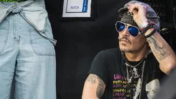 Johnny Depp aparece novamente em show antes do julgamento - Getty Images