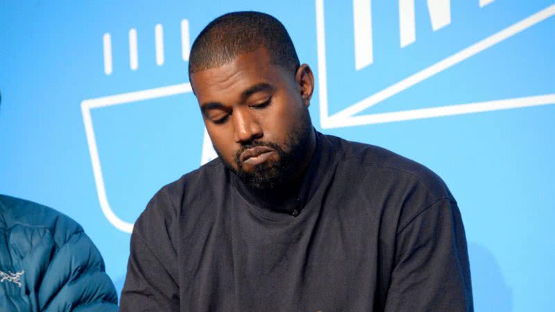 Kanye West fala no palco do "Kanye West e Steven Smith em conversa com Mark Wilson" em 2019, Nova York - Getty Images