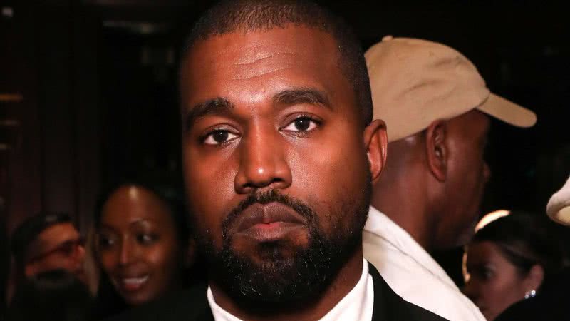 Kanye West e Chaney Jones foram flagrados por um paparazzo - e o rapper compartilhou tudinho! - Getty Images