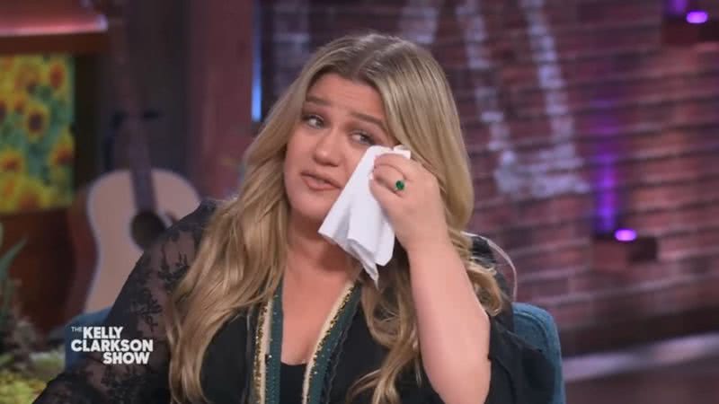 Kelly Clarkson revela que filha sofre bullying na escola e recebe conselho de astro de Hollywood - Reprodução/The Kelly Clarkson Show