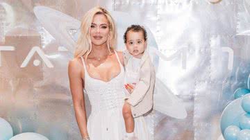 Khloé Kardashian muda oficialmente o sobrenome do filho Tatum - Getty Images