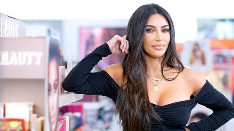 Kim Kardashian revela que fraturou o ombro e lesionou tendão há algumas semanas - Getty Images