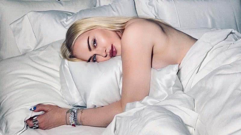 Cantora Madonna em foto na cama para publicação no Instagram - Reprodução/Instagram