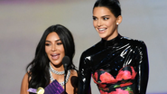 Kim Kardashian e Kendall Jenner no Emmy Awards de 2019 - Getty Images