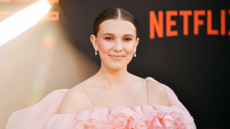 Millie Bobby Brown está escrevendo um romance - eis os detalhes! - Matt Winkelmeyer/FilmMagic/Getty Images