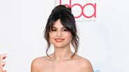 Simi Khandra, nova namorada de The Weeknd aparece em post no Instagram de Selena Gomez. - Gettyimages