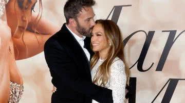 Ben Affleck e Jennifer Lopez na premiére de "Marry Me", em Los Angeles - Getty Images