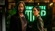 Keanu Reeves e Carrie-Anne Moss em cena de "Matrix Resurrections", quarto filme da franquia - Divulgação/Warner Bros.