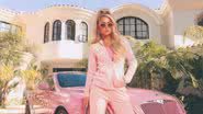 Herdeira Paris Hilton está lançando nova linha de tracksuits. - Reprodução/Instagram