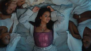 Selena Gomez celebra solteirice em clipe de "Single Soon"; confira - Divulgação