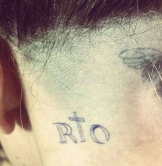 Marcado na pele! 6 artistas internacionais com tatuagens relacionadas ao Brasil