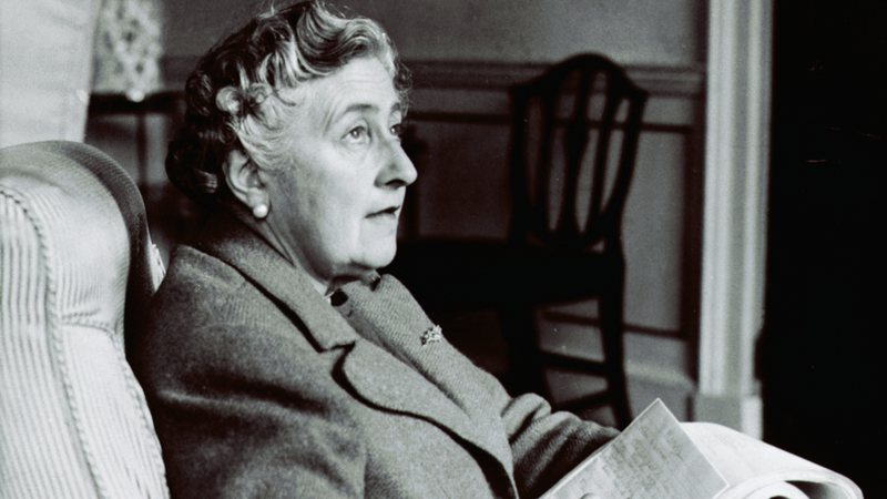 De maior livro do mundo ao mistério de seu desaparecimento, confira curiosidades e fatos sobre Agatha Christie
