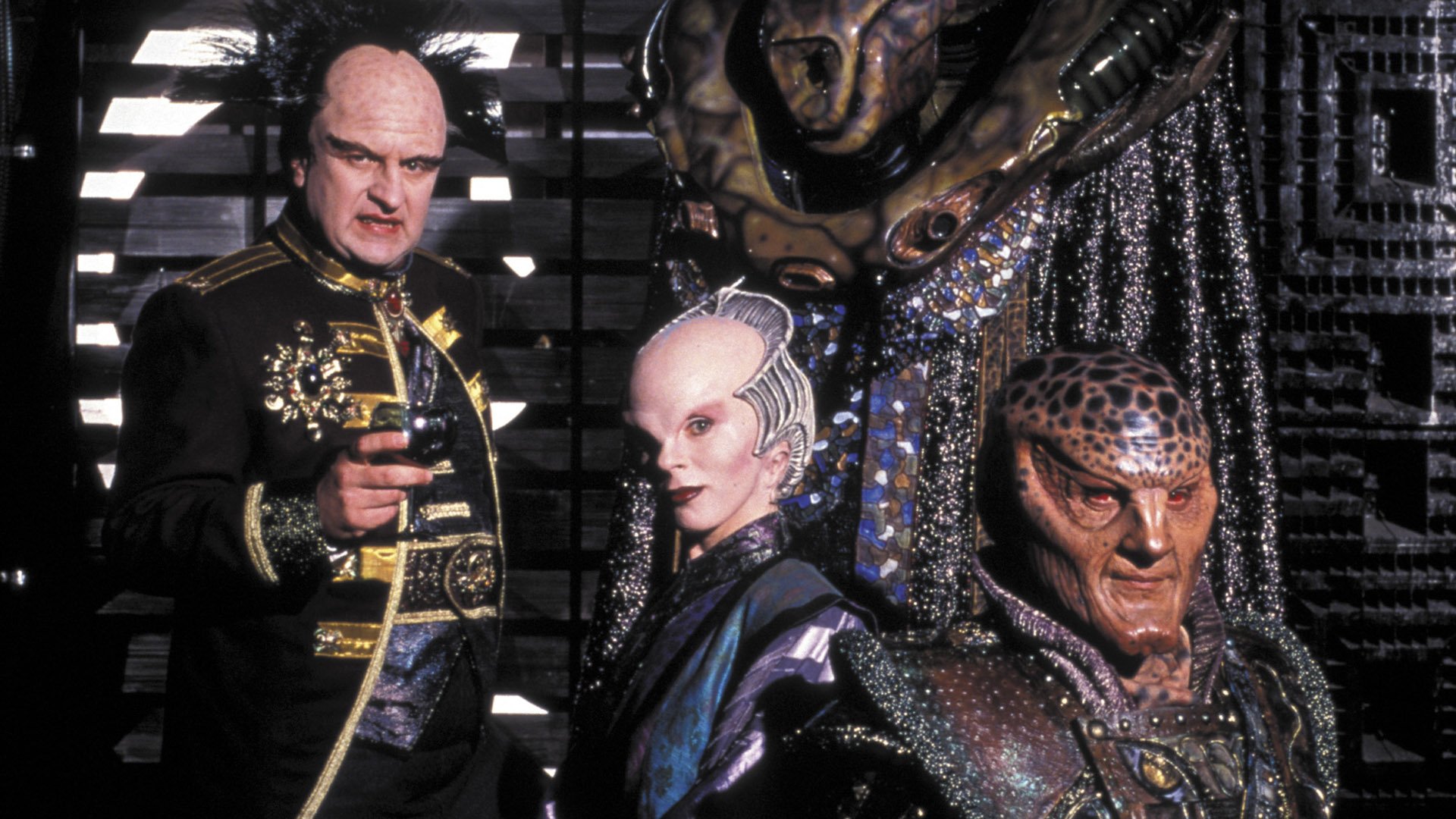 Babylon 5  Série de ficção dos anos 1990 vai ganhar reboot