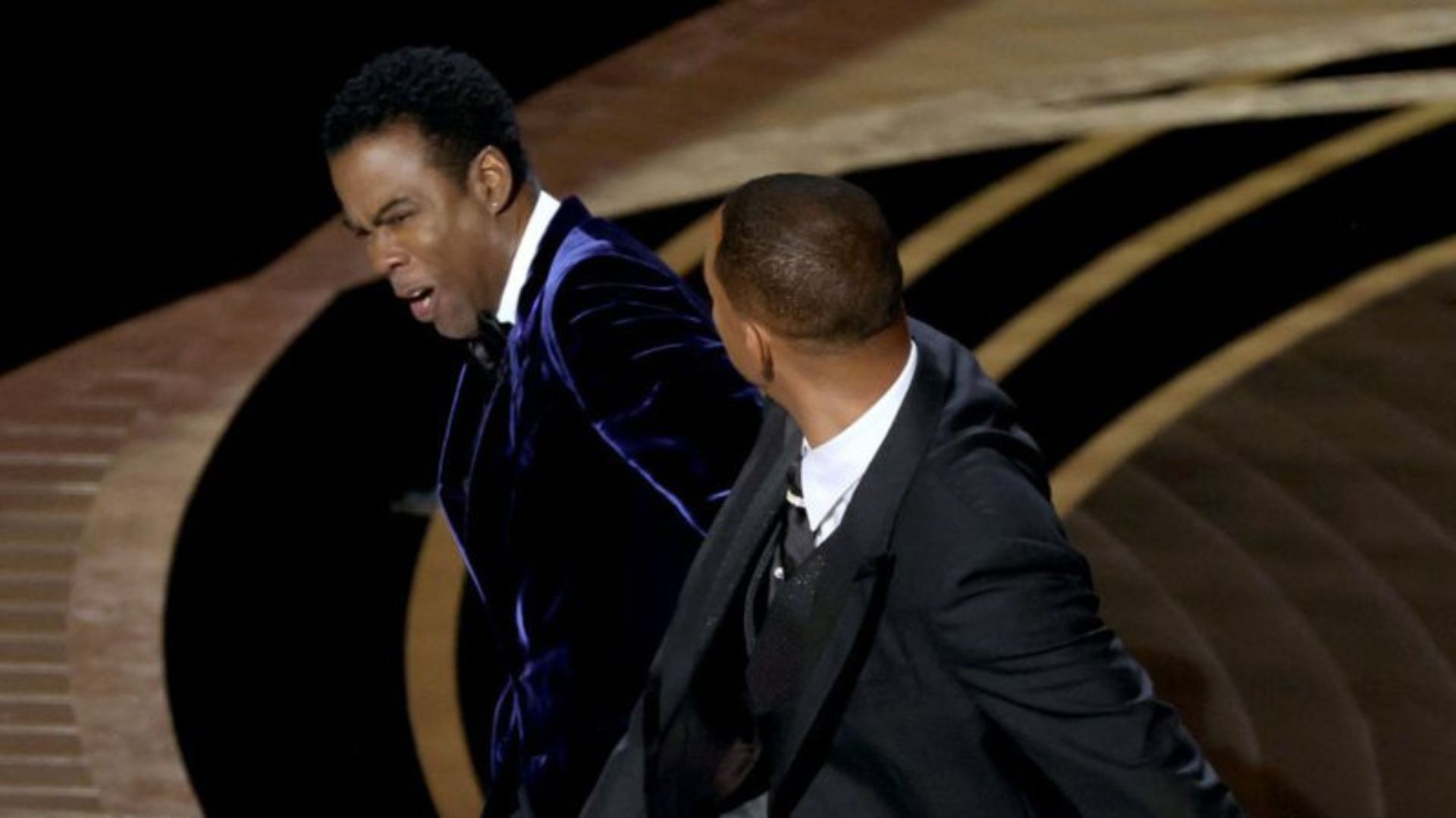 Academia admite “resposta inadequada” sobre tapa de Will Smith no Oscar