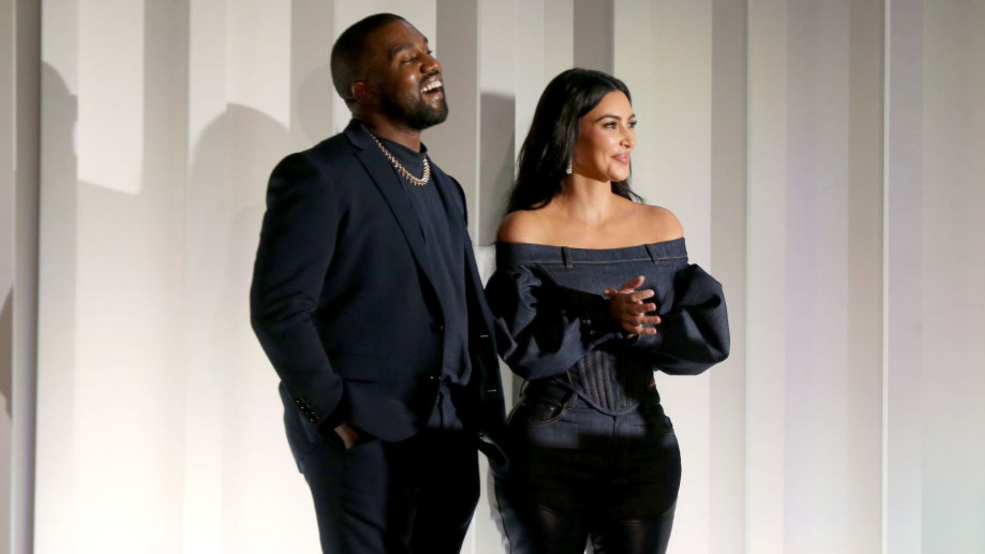 “Aliviada”: Kim Kardashian se pronuncia sobre oficialização do divórcio