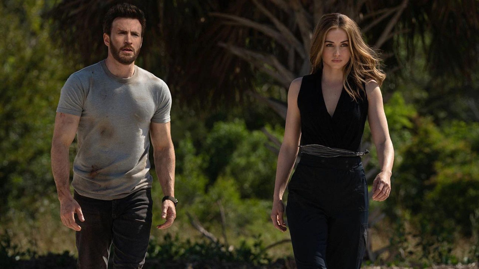Ana de Armas e Chris Evans vivem romance em primeiro trailer de “Ghosted”