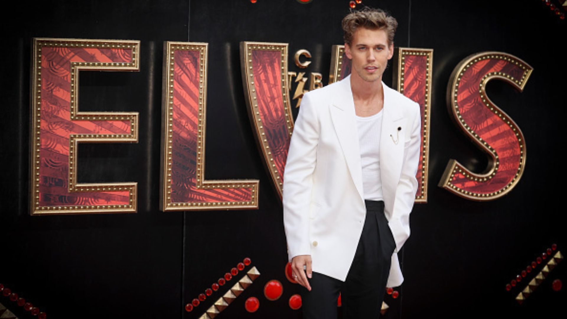 Austin Butler diz que vai se livrar do sotaque de Elvis