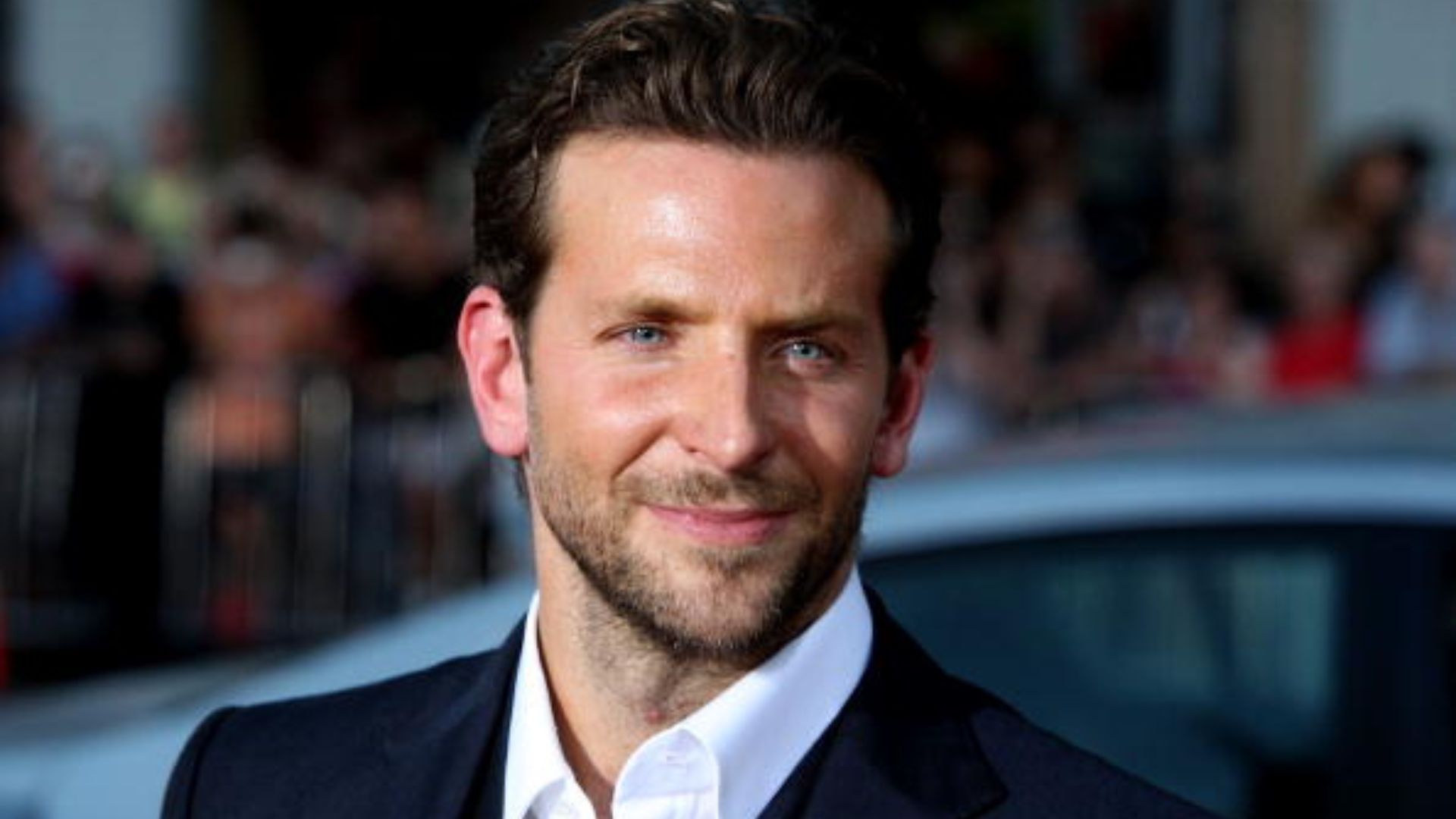 Bradley Cooper desabafa sobre passado de vício em drogas: “Tive sorte”