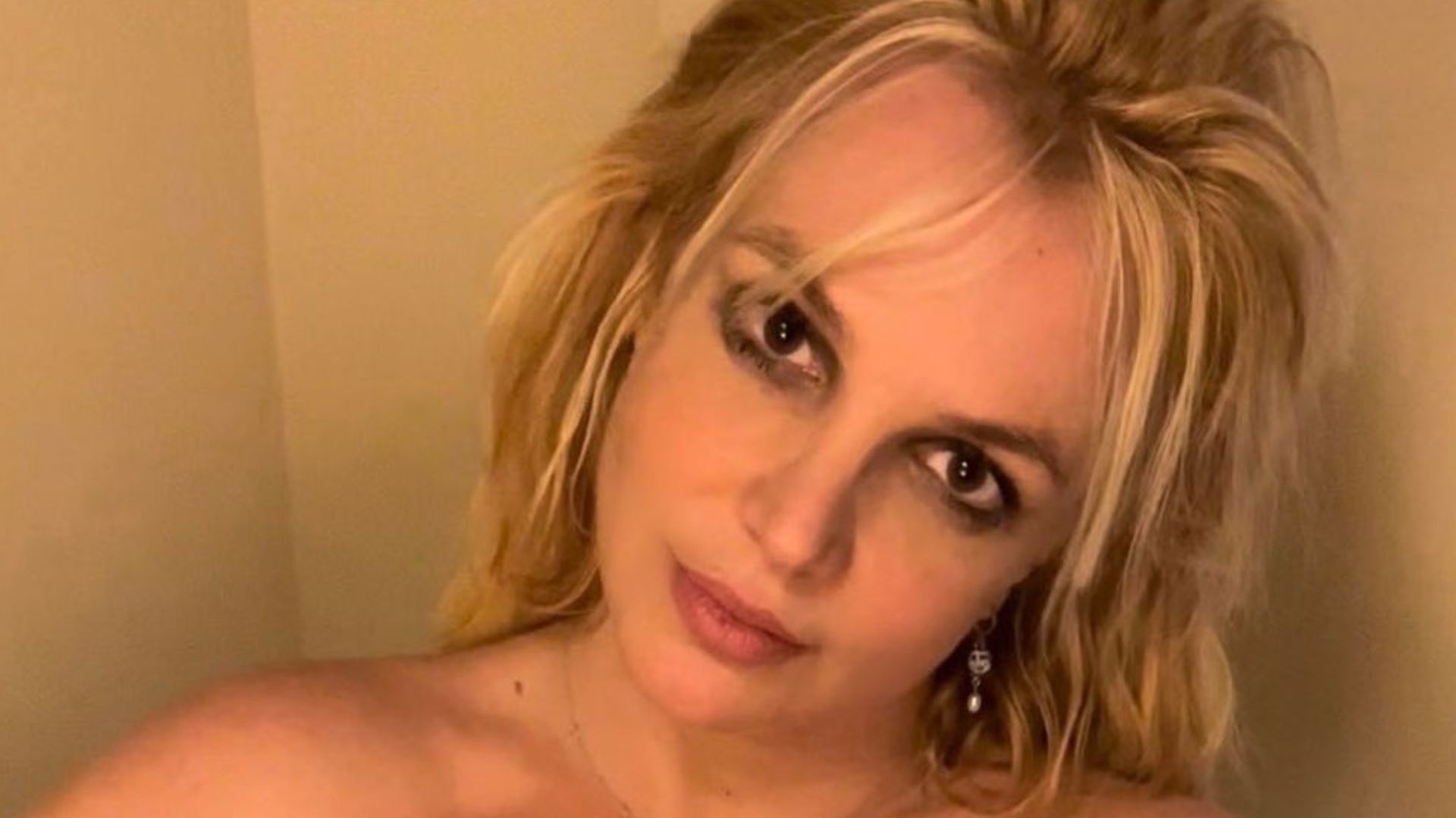 Britney Spears se pronuncia sobre ter desativado o Instagram e visita da polícia!