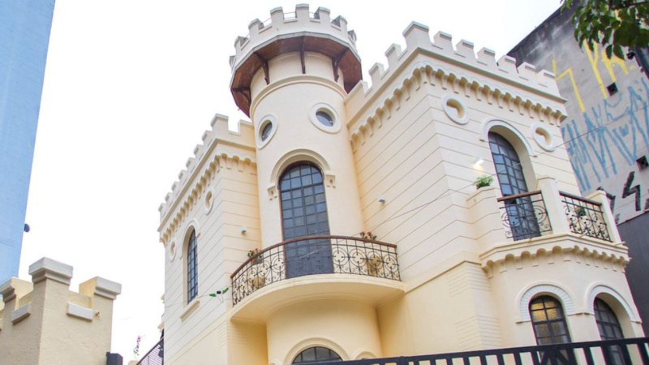 Castelinho da Rua Apa: a verdadeira história por trás do “local assombrado” em São Paulo
