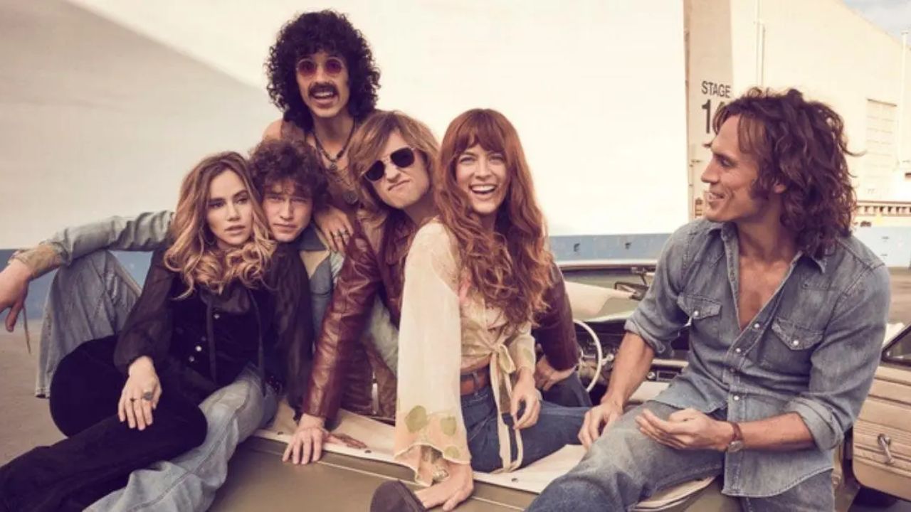 Daisy Jones & The Six: título dos episódios homenageiam músicas dos anos 70