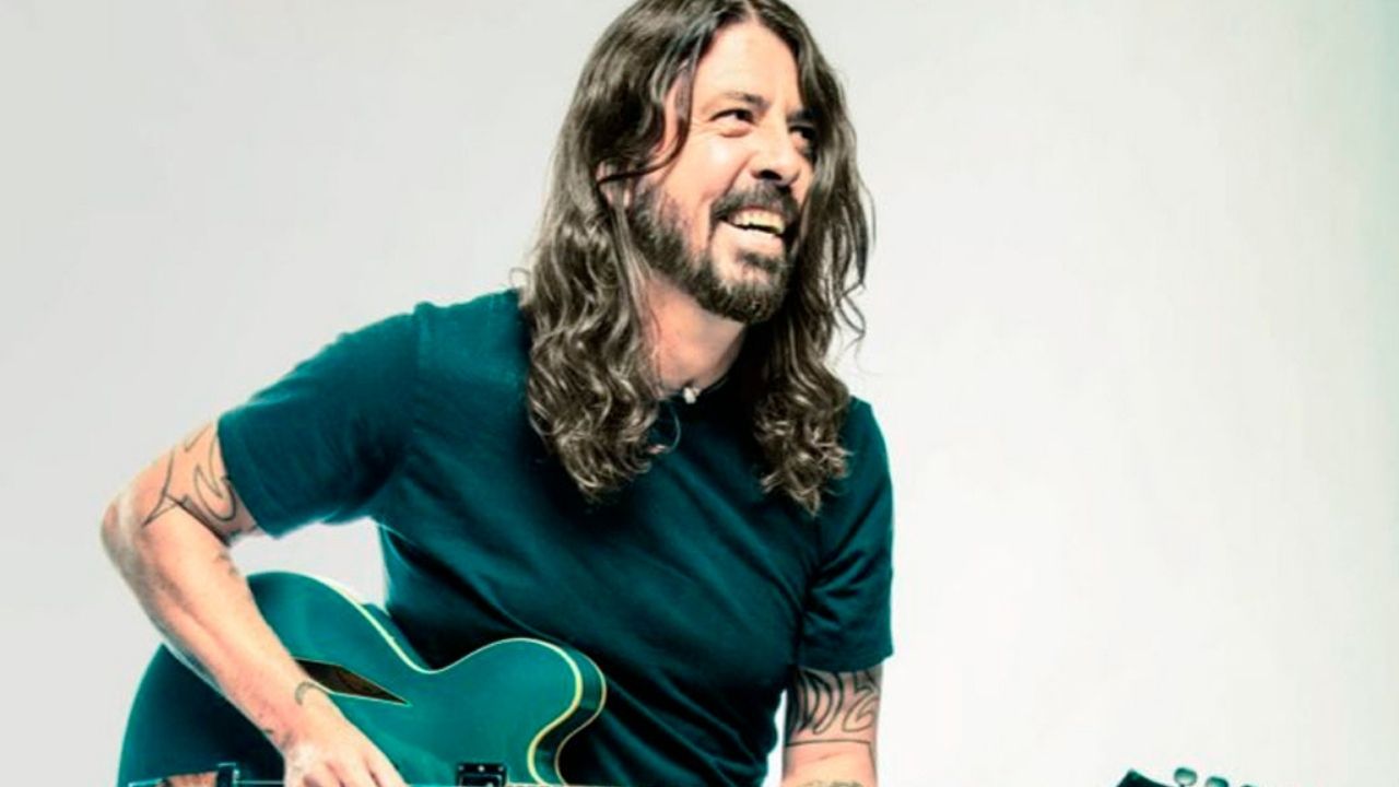 Dave Grohl, do Foo Fighters, compartilha trailer e detalhes de novo livro