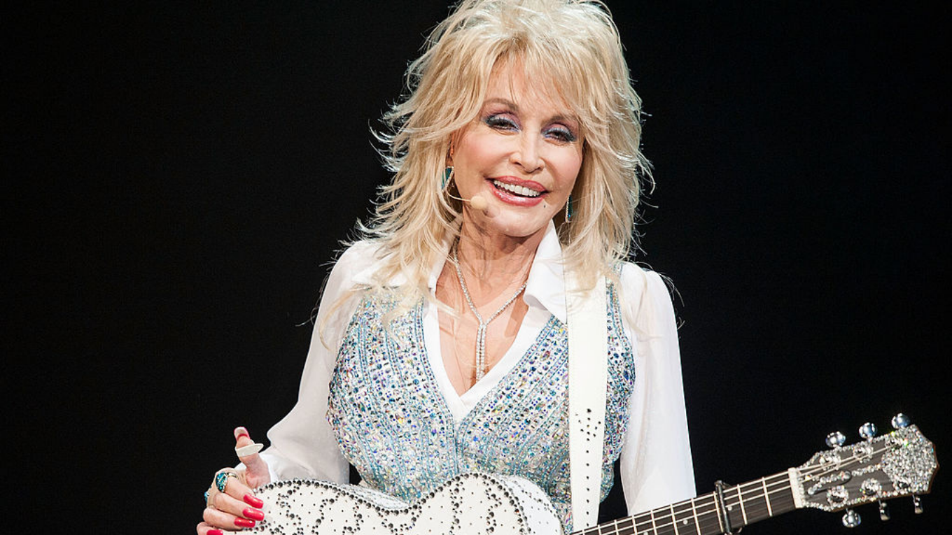 Dolly Parton compartilha foto rara do misterioso marido Carl Dean