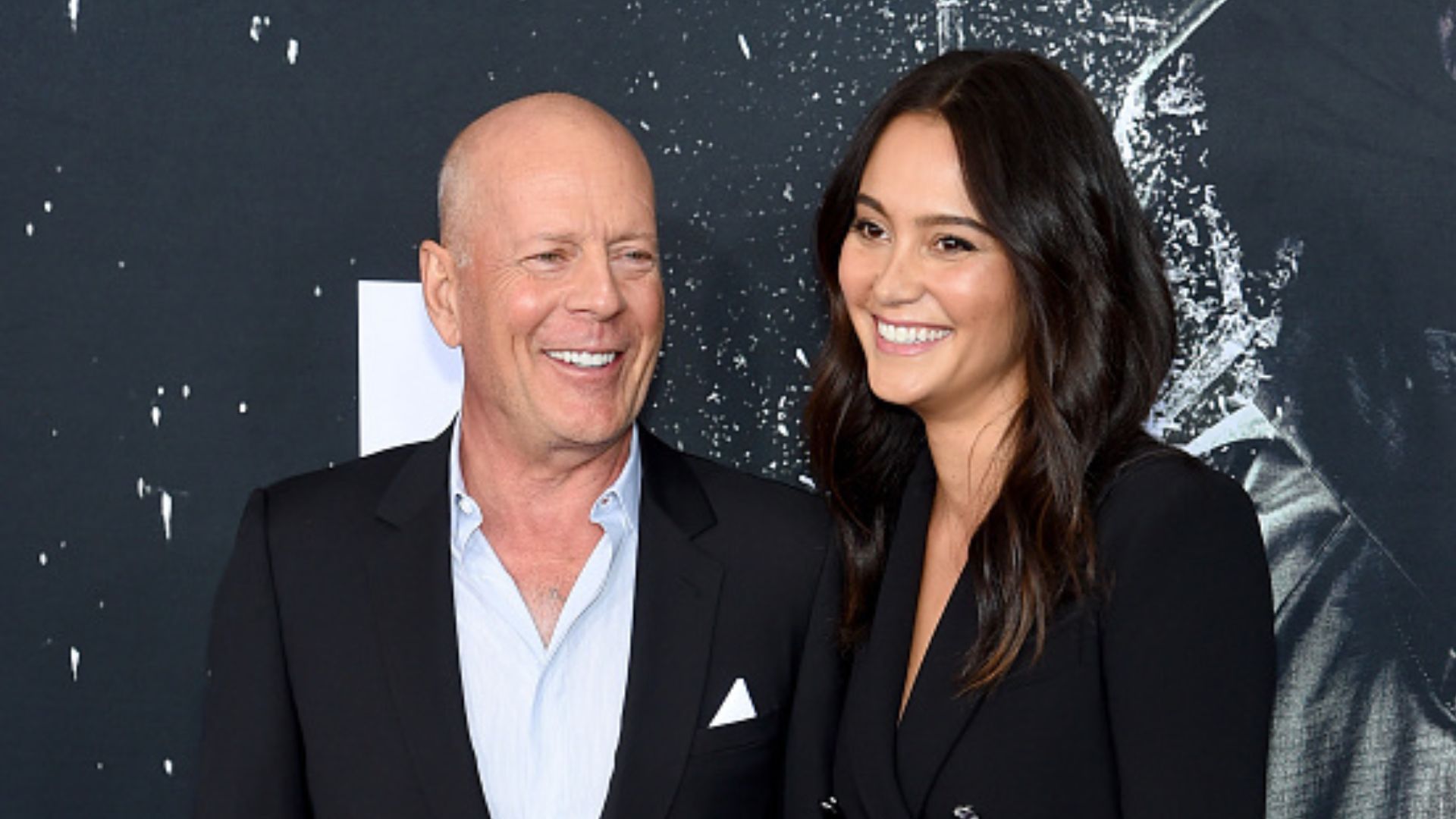Esposa de Bruce Willis comenta estado de saúde do ator: “A demência é difícil”