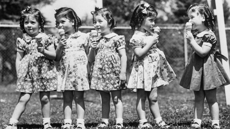 Fama e exploração: a chocante história das cinco irmãs Dionne