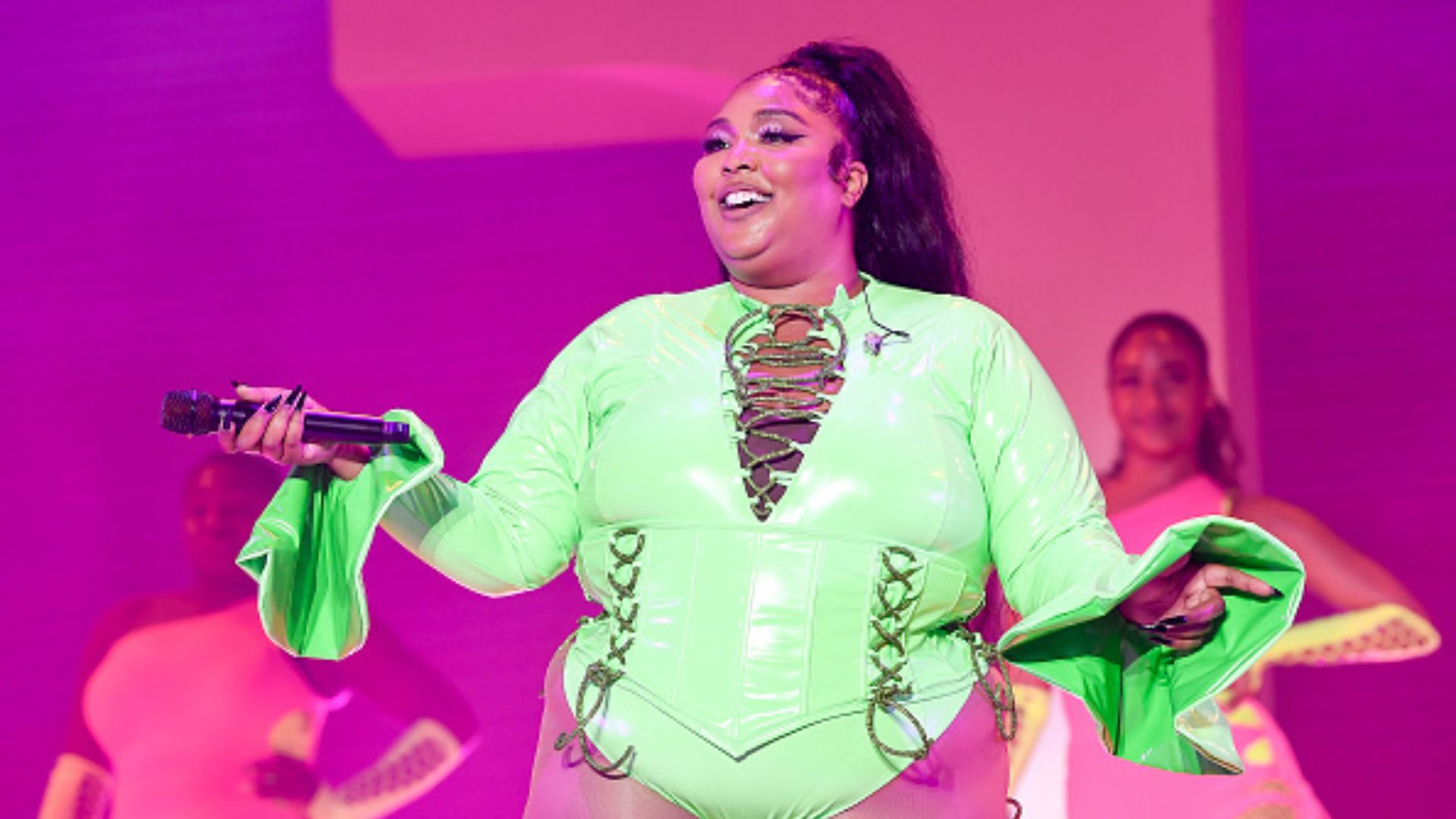 Dançarinos de Lizzo demostram apoio à cantora: “Honrados”