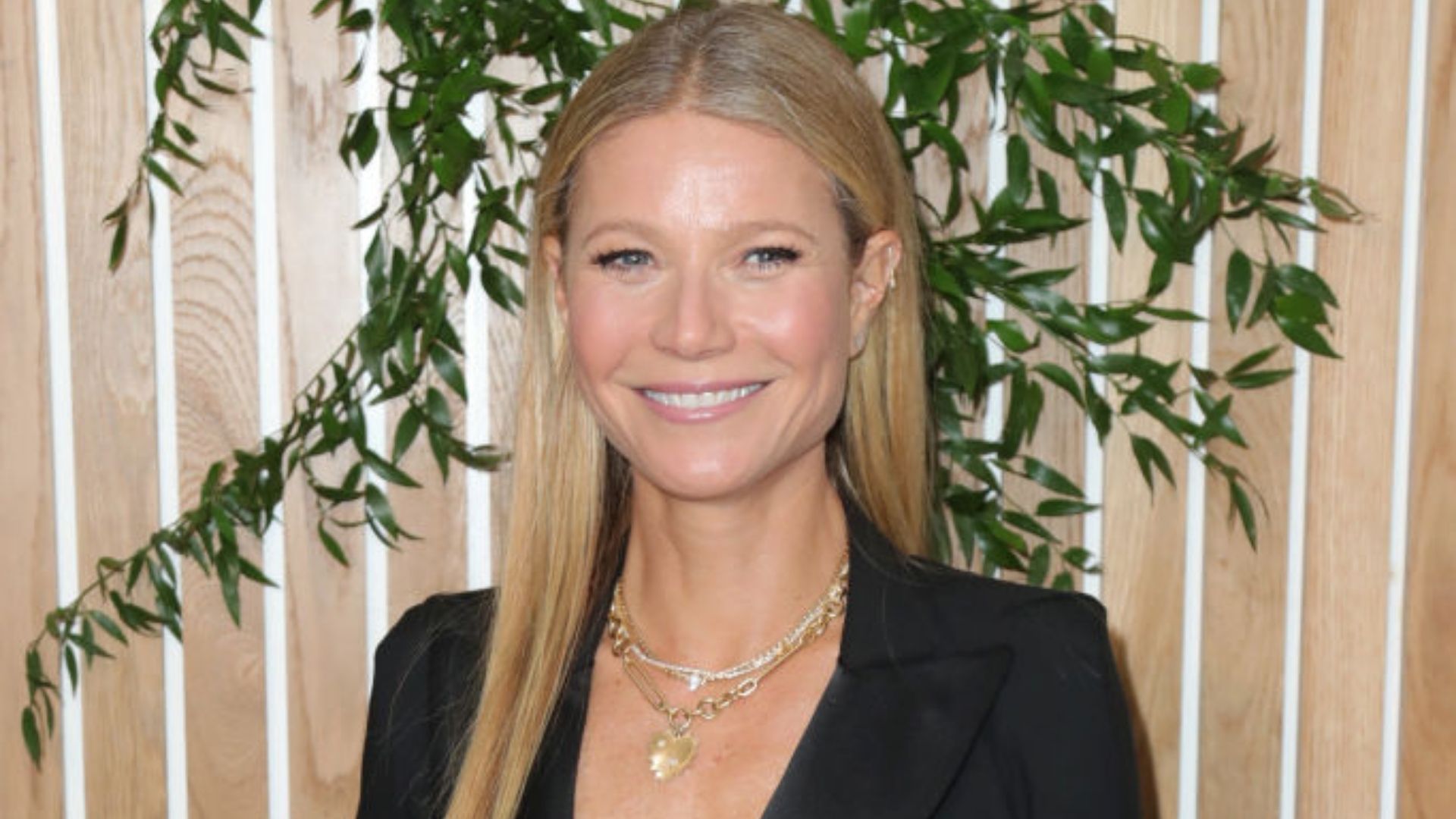 Gwyneth Paltrow lança novo produto bizarro – e volta a causar