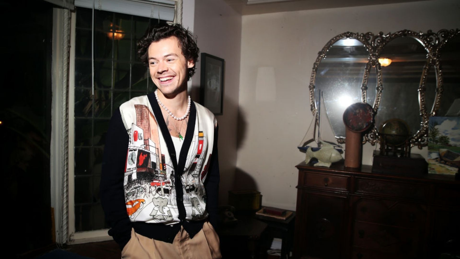 Surpresa! Harry Styles anuncia terceiro álbum de estúdio; detalhes