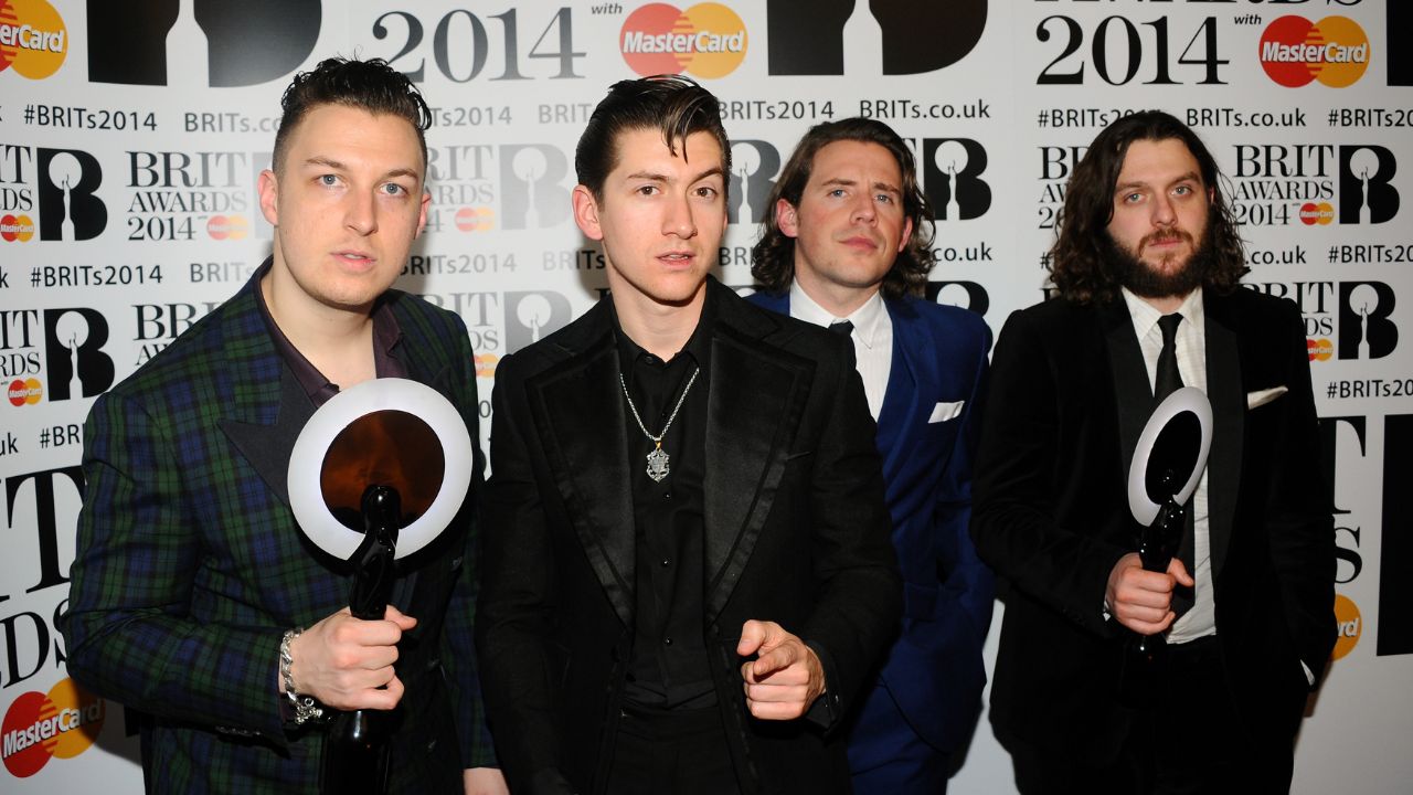 I Wanna Be Yours: conheça a história do poema que inspirou a música do Arctic Monkeys