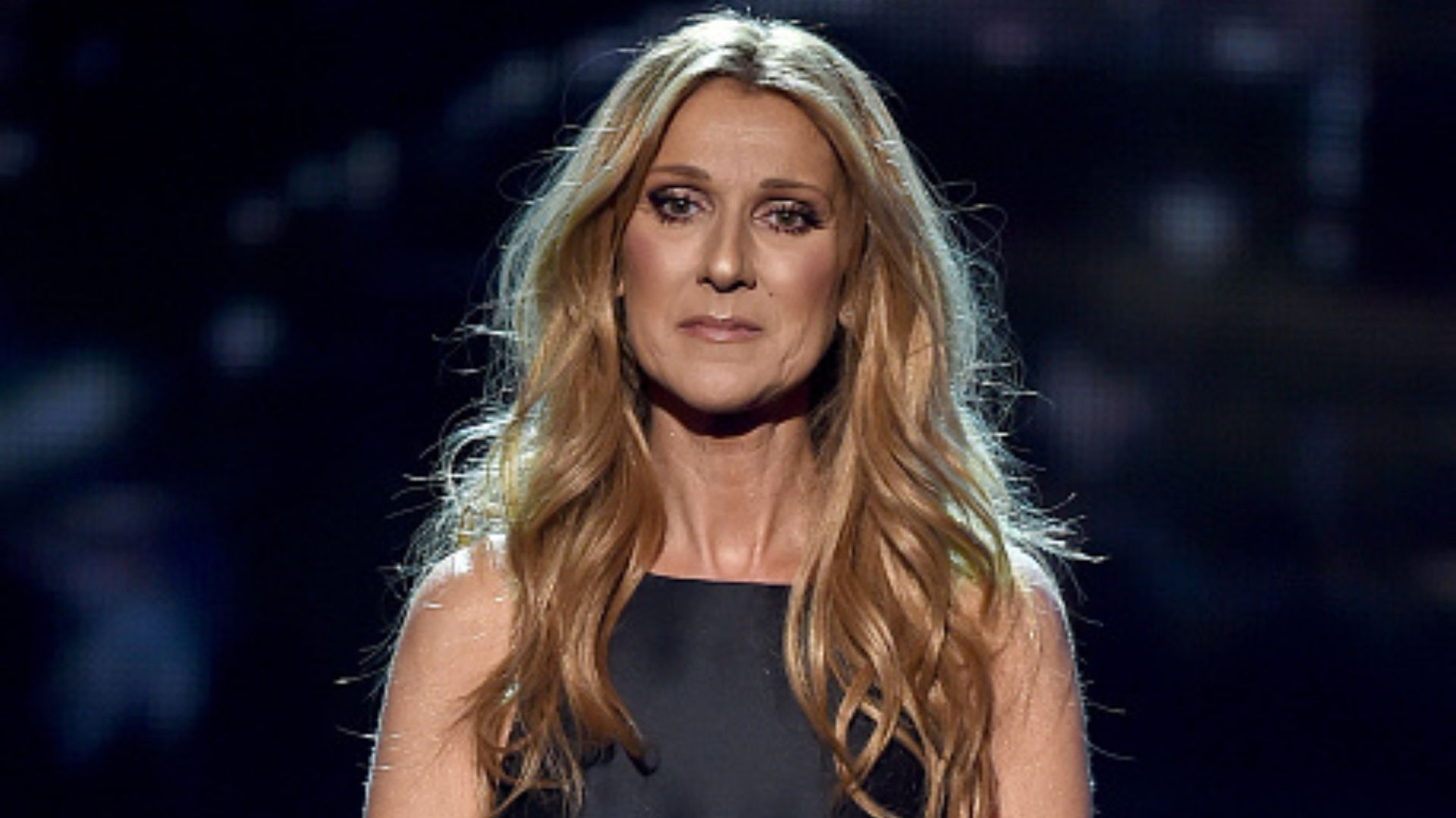 Irmã de Céline Dion atualiza estado de saúde da cantora: “Espasmos impossíveis de controlar”