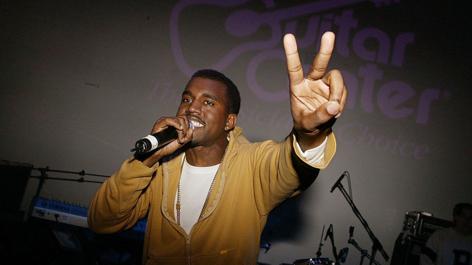 Kanye West é eleito o “Anti-semita” do ano