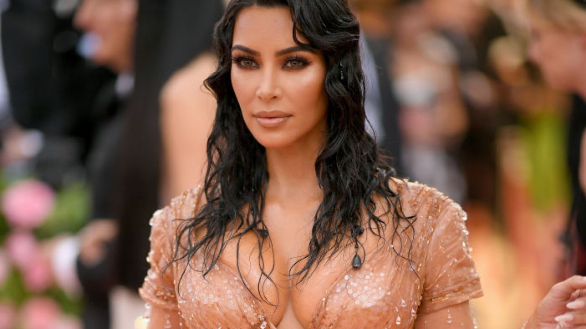 Kim Kardashian revela todos os procedimentos estéticos que já fez