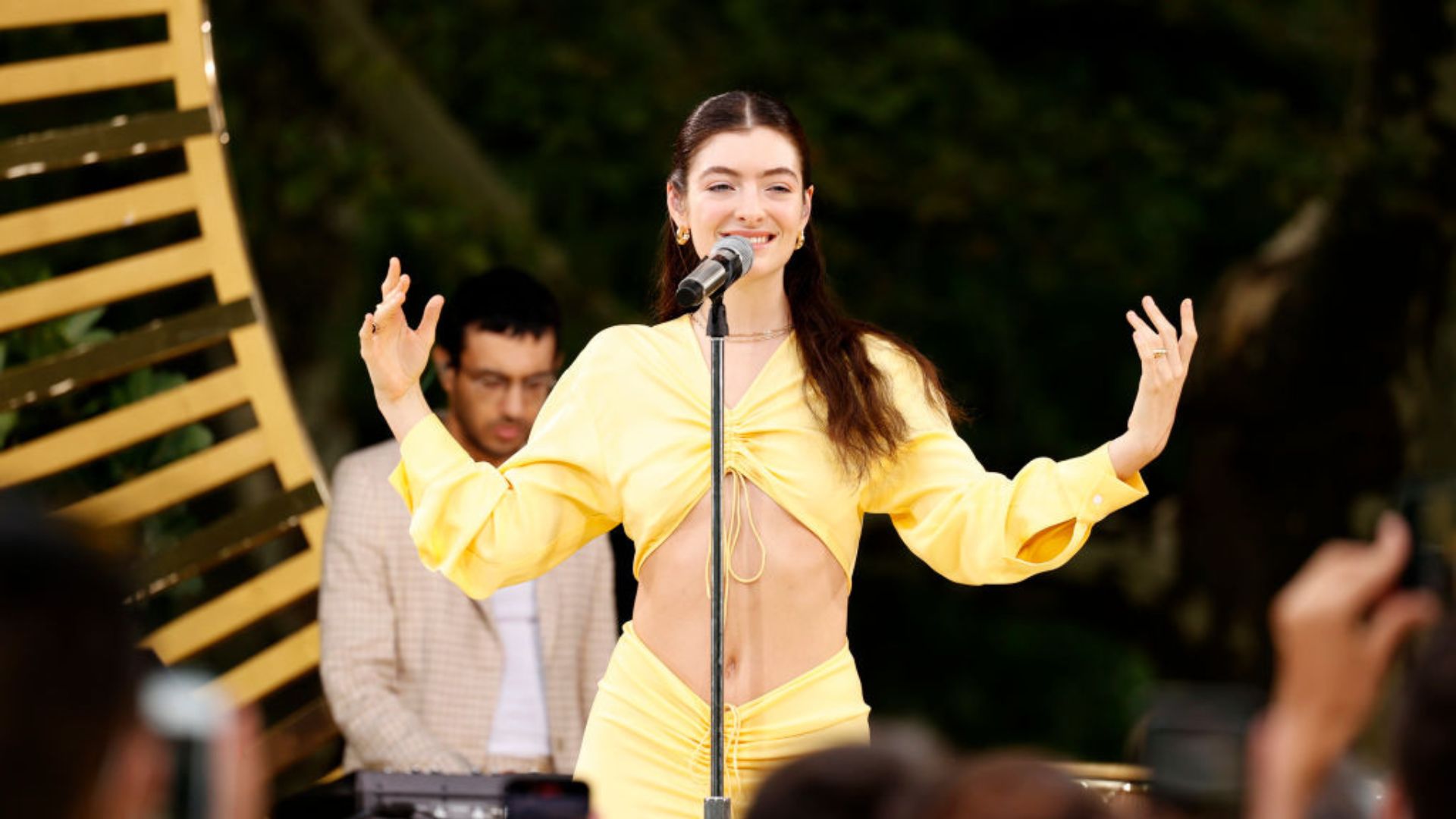 Lorde mudou o visual radicalmente e aqui estão as melhores reações