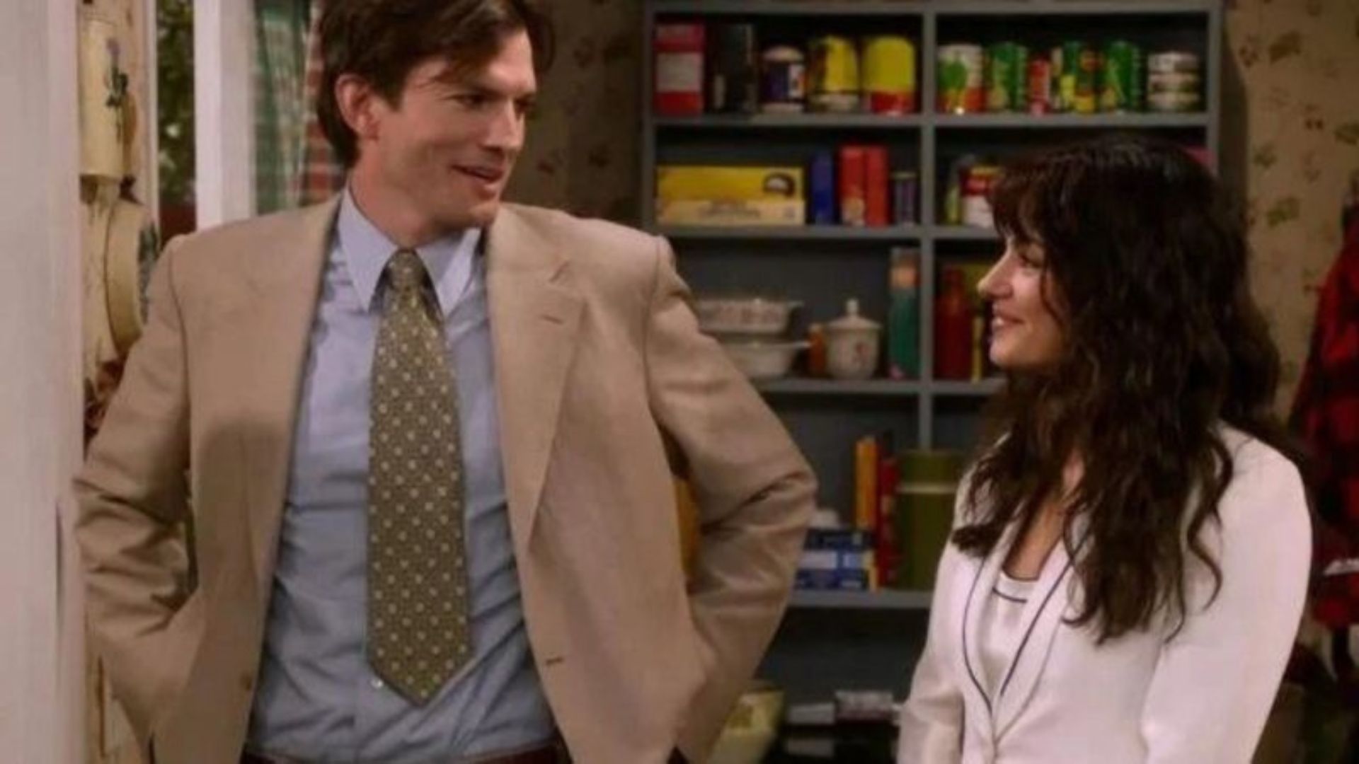 Mila Kunis forçou Ashton Kutcher a aceitar papel em “That ’90s Show”