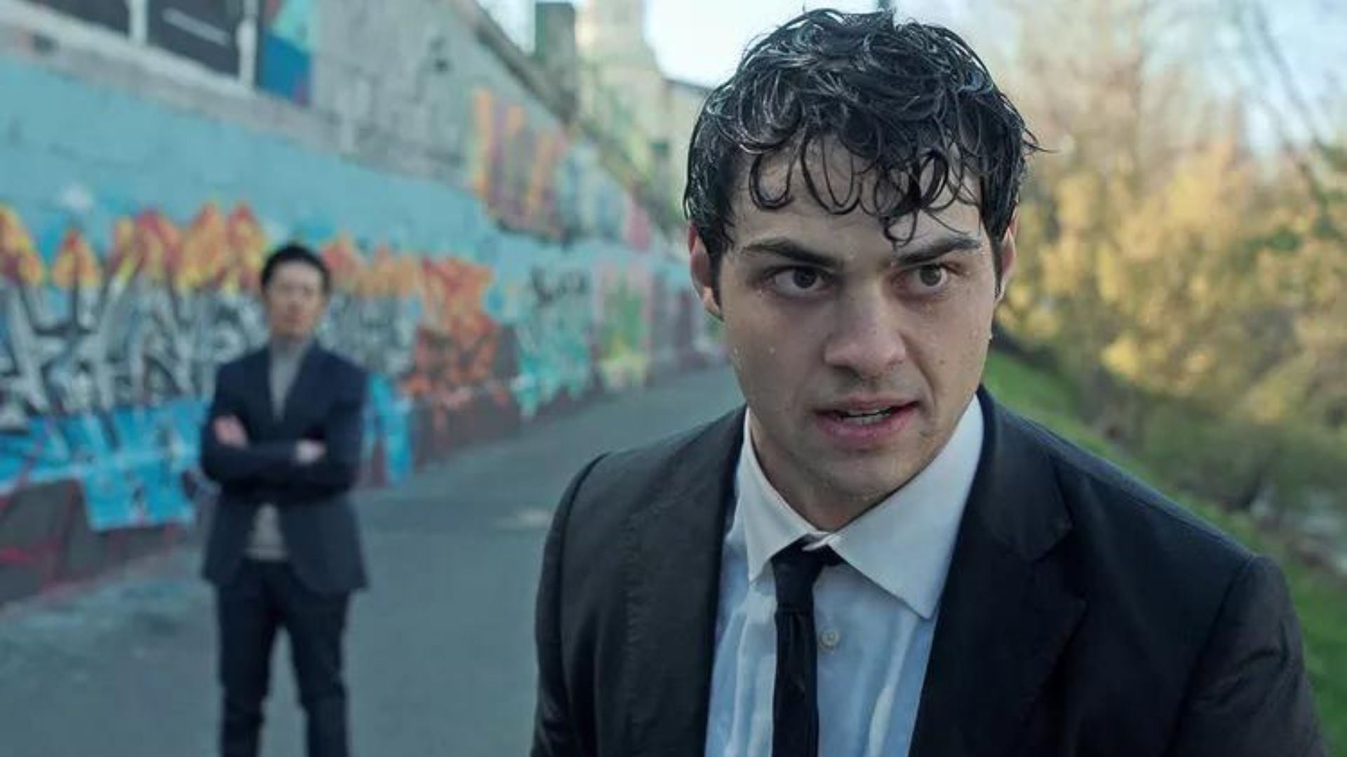 Noah Centineo é advogado da CIA em Recruta, nova série da Netflix