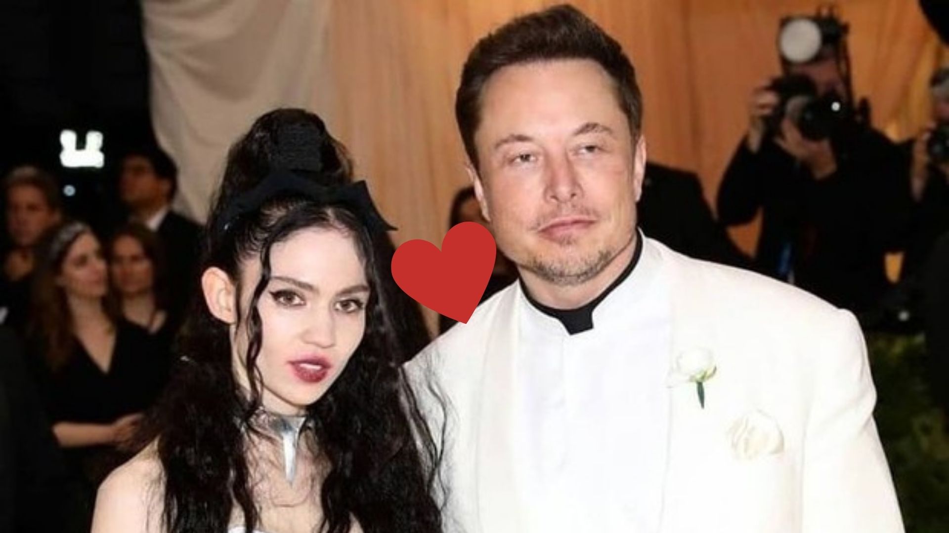 Os astros tem coisas bizarras para falar da atração entre Elon Musk e Grimes