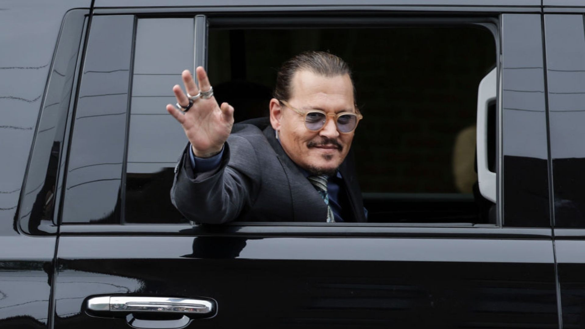 Os prós e contras de Johnny Depp no grande tribunal