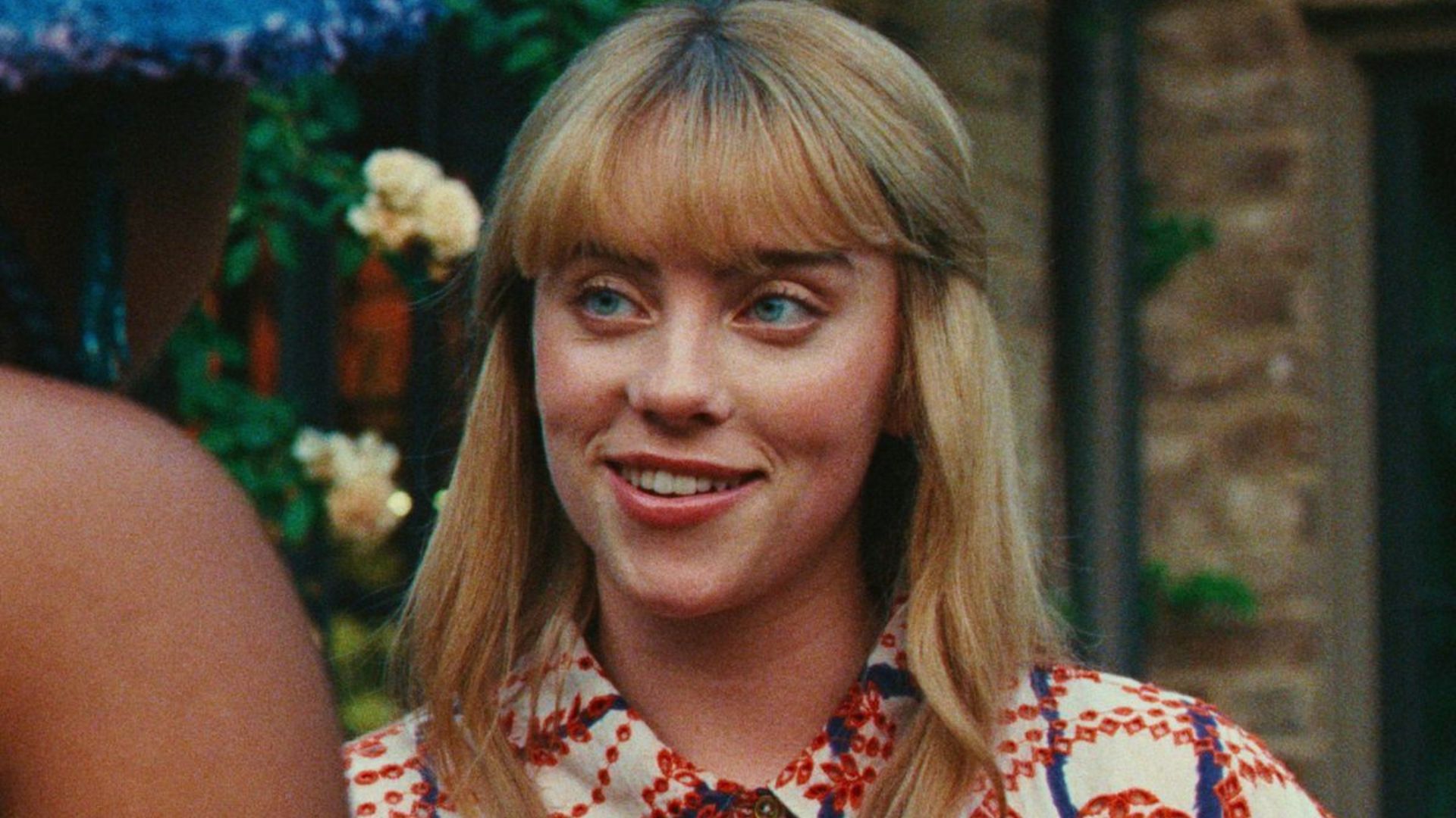 Personagem de Billie Eilish em “Enxame” é baseada em líder de seita da vida real