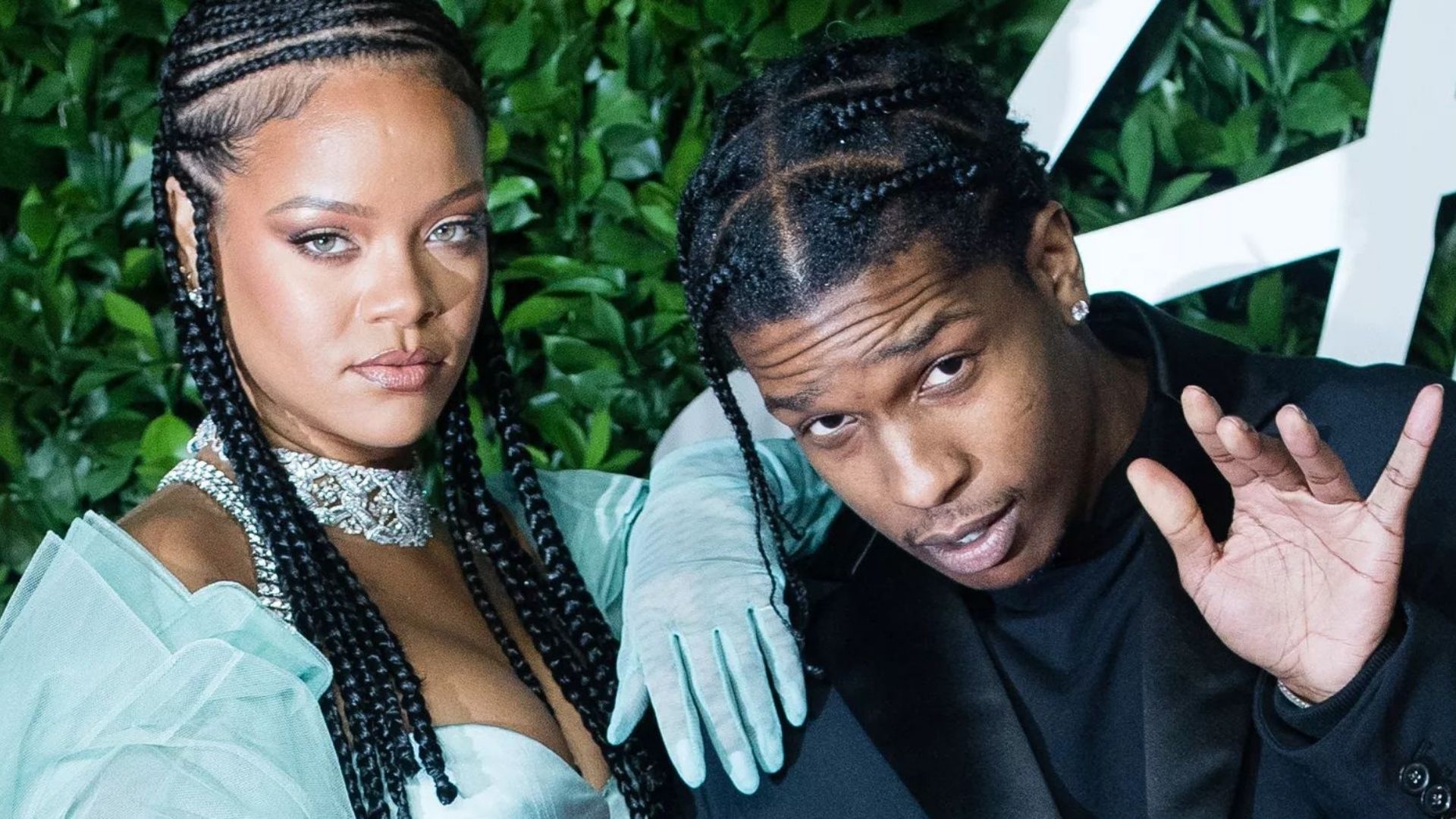 RIHANNA e ASAP ROCKY | LIVE IS DEAD! - Hollywood Forever Tv