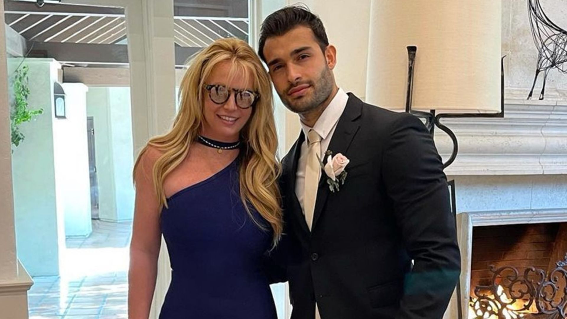 Sam Asghari está furioso com notícia sensacionalista sobre Britney Spears