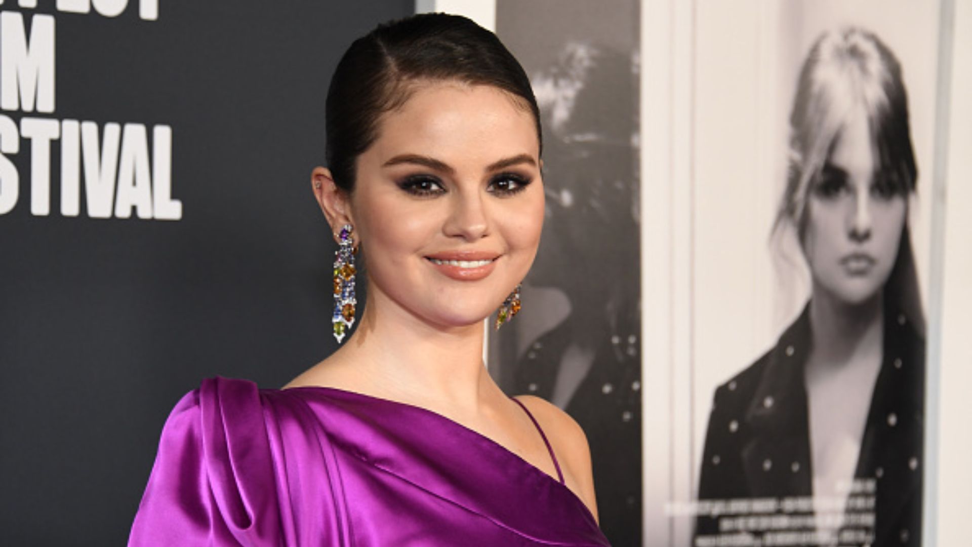 Selena Gomez revela que ‘Who Says’ seria lançada por outro artista: “Eu chorei”