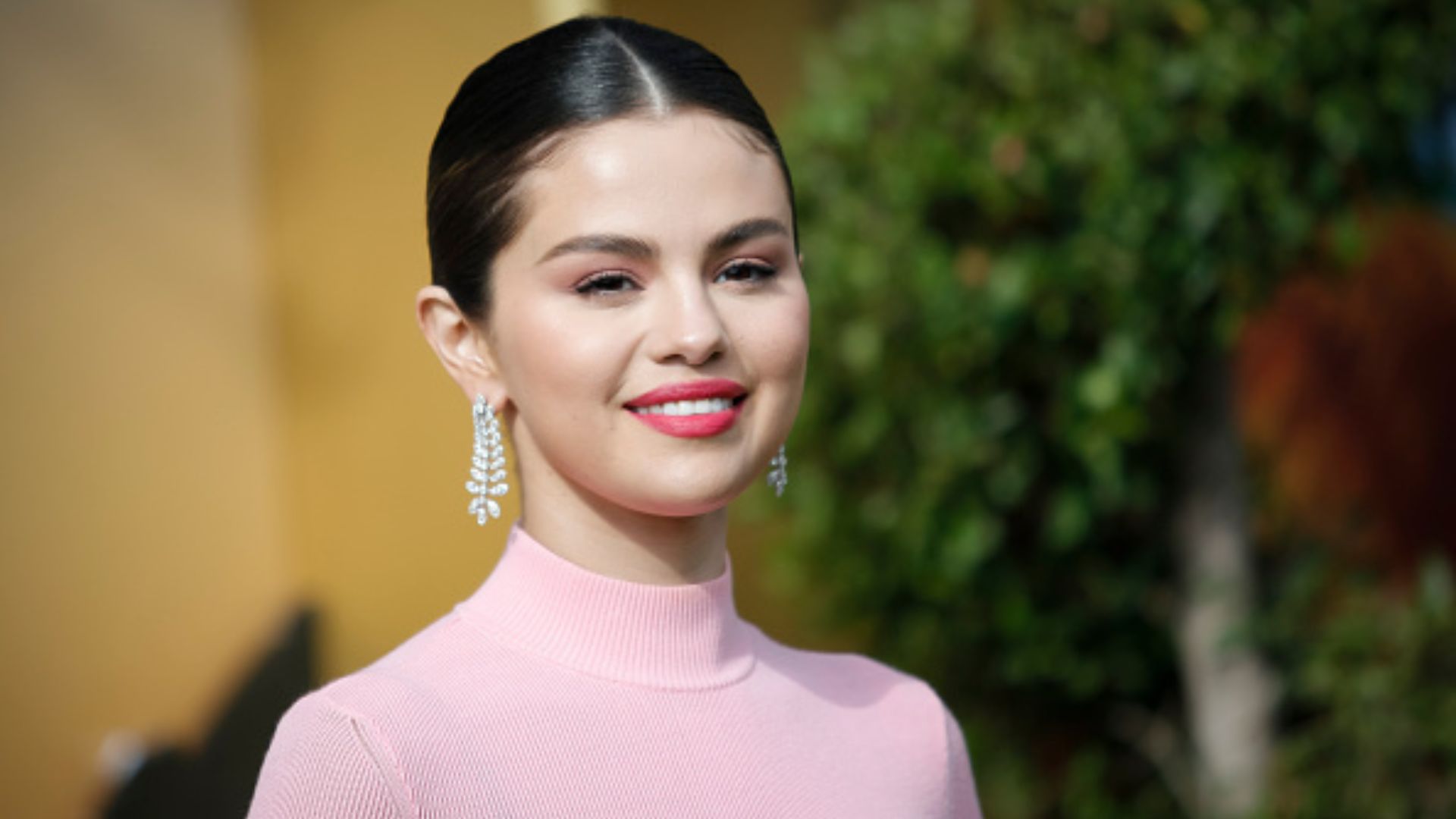 Selena Gomez se pronuncia após levar unfollow de Francia Raisa, amiga que doou rim para a cantora